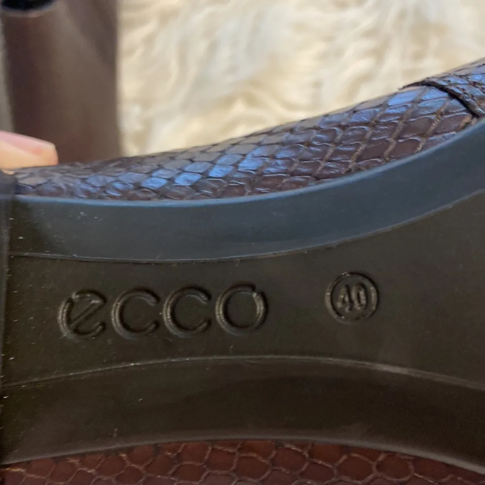 ECCO Women’s Shoes size 49 (US 9) color brown see all photos - Image 9
