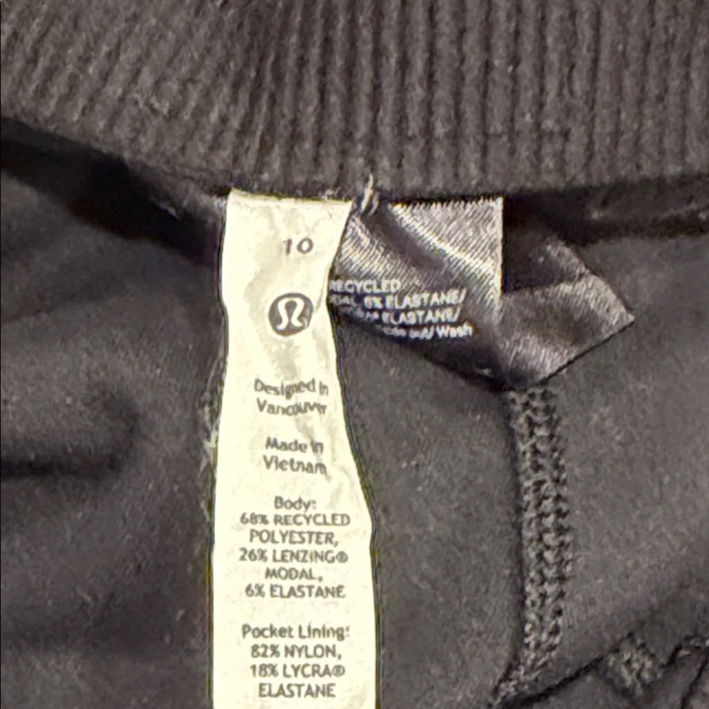 lululemon athletica softstreme flared gray Flared Leggings size 10 - Image 5