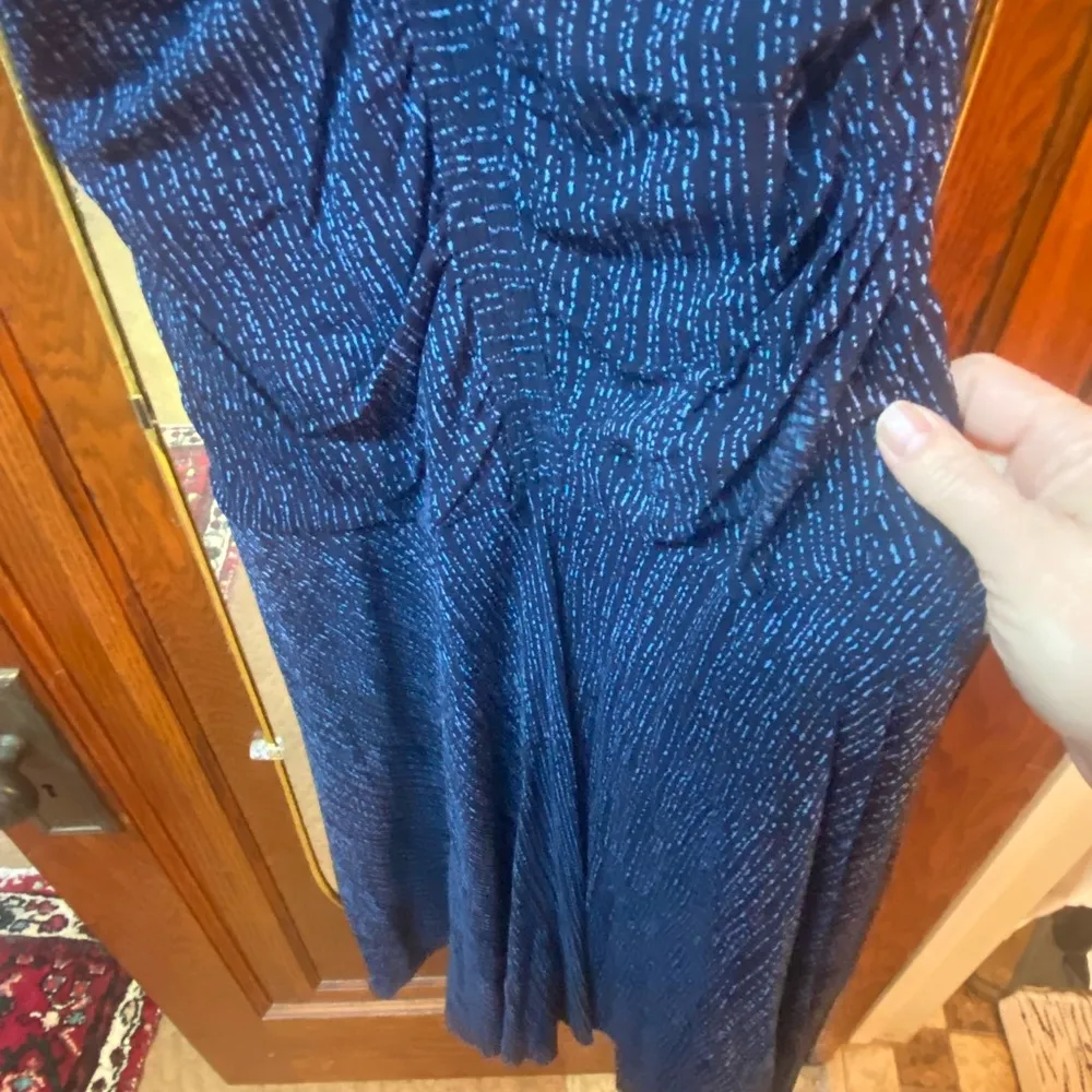 Blue Maxi Dress with Elegant Flow LG - Image 4