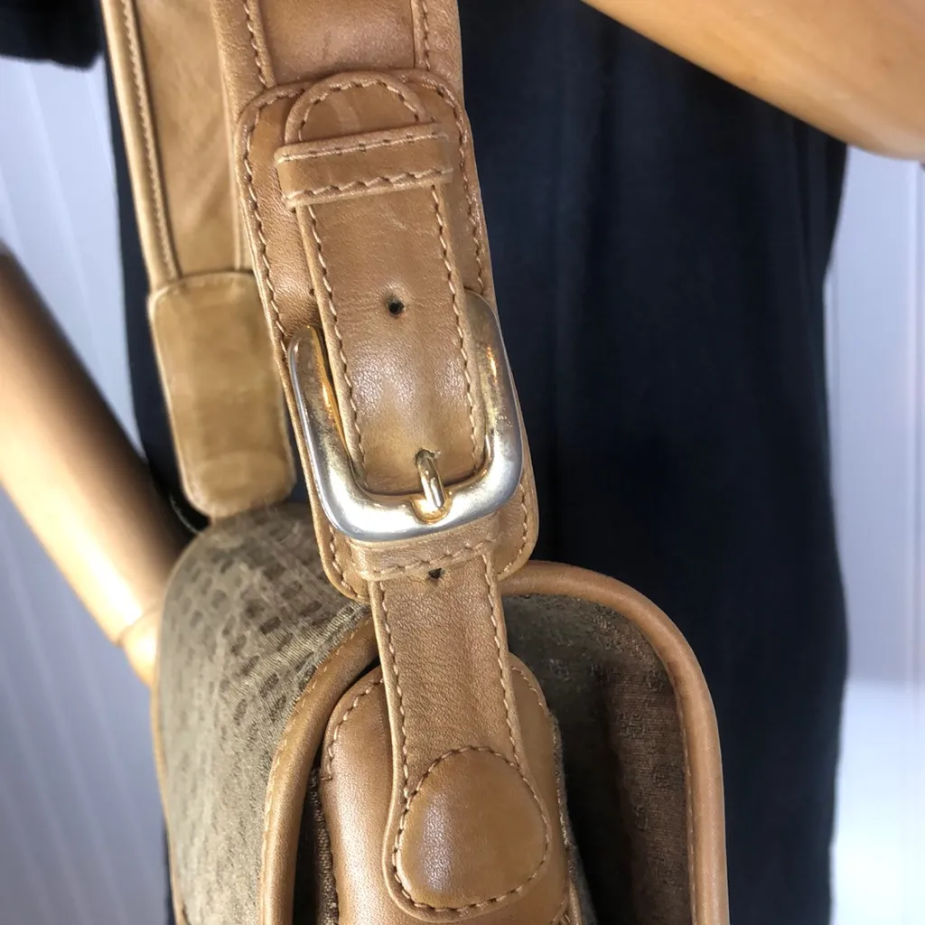 GUCCI Micro GG Monogram Leather and Canvas Single Flap Crossbody Shoulder Bag - Image 7