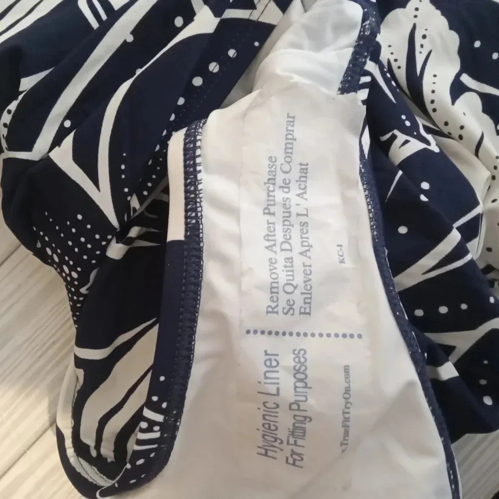 LA Blanca one piece swimsuit modest resort  vacation cruise women's 16W - Image 9