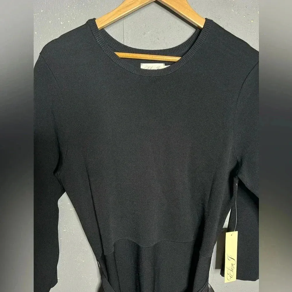 Eliza J NWT Tie Belt Dress, size XXL. - Image 5