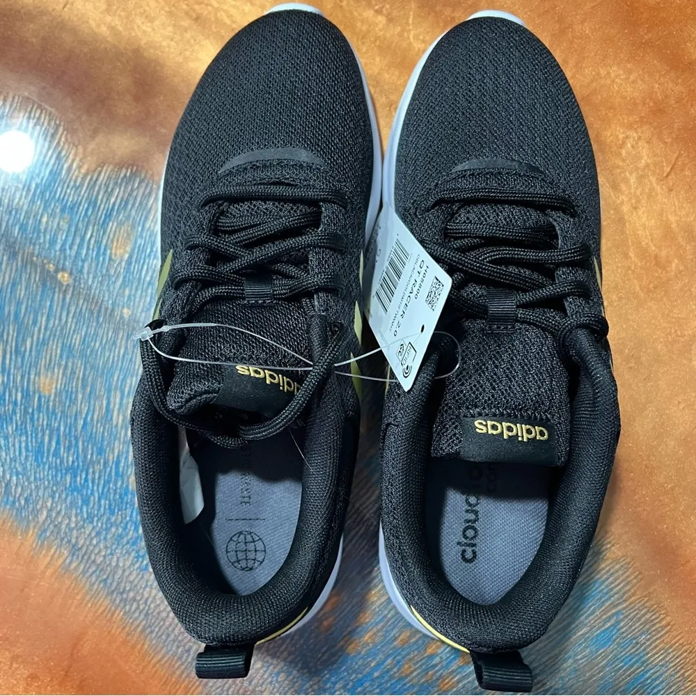 NWT Adidas QT Racer 2.0 Black Gold White Running Shoes 6.5 - Image 10