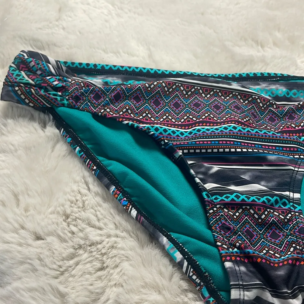 Kenneth Cole Tribal Print Bikini Bottom Size Large Black - Image 2