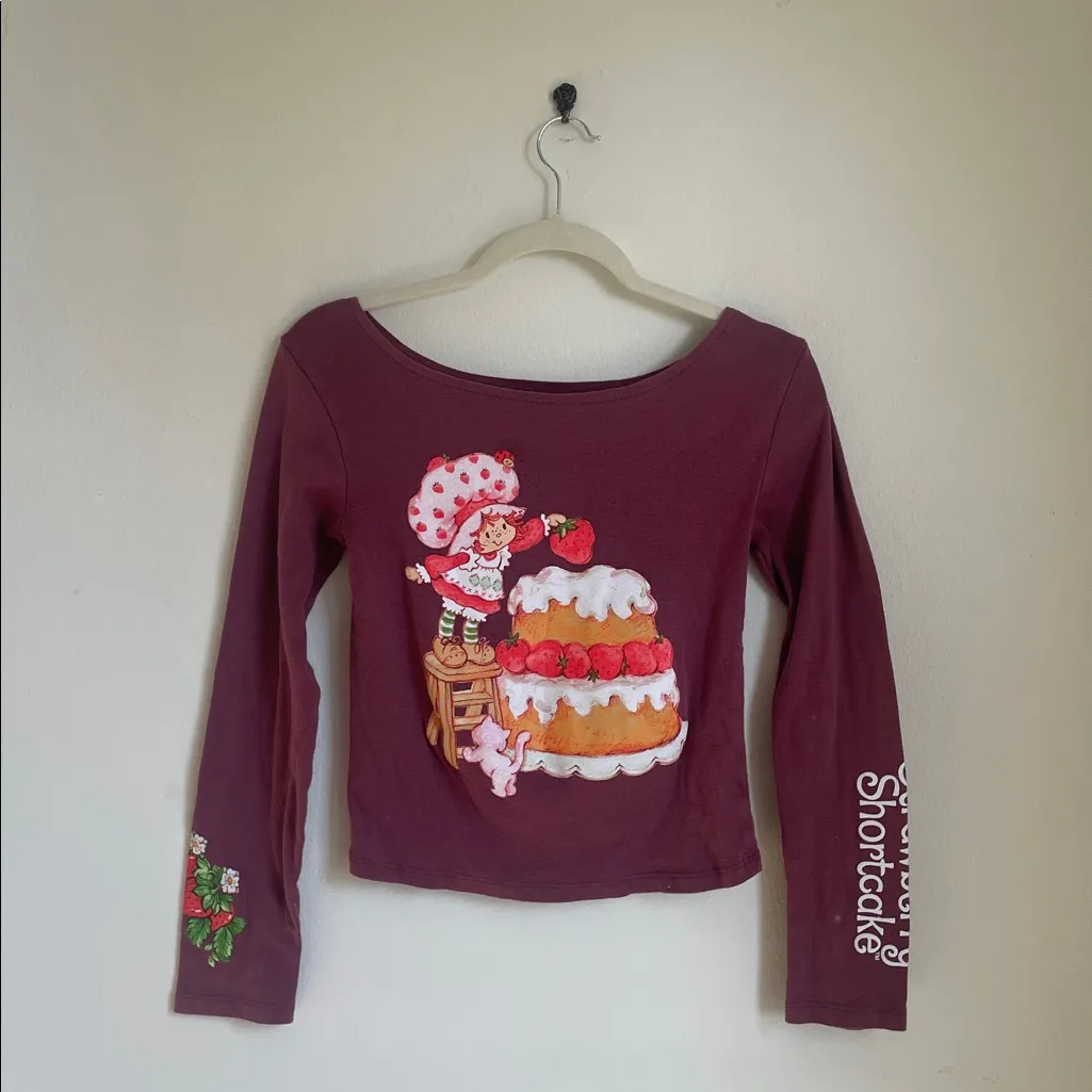 Strawberry Shortcake Graphic Long Sleeve Pink Size M - Image 2