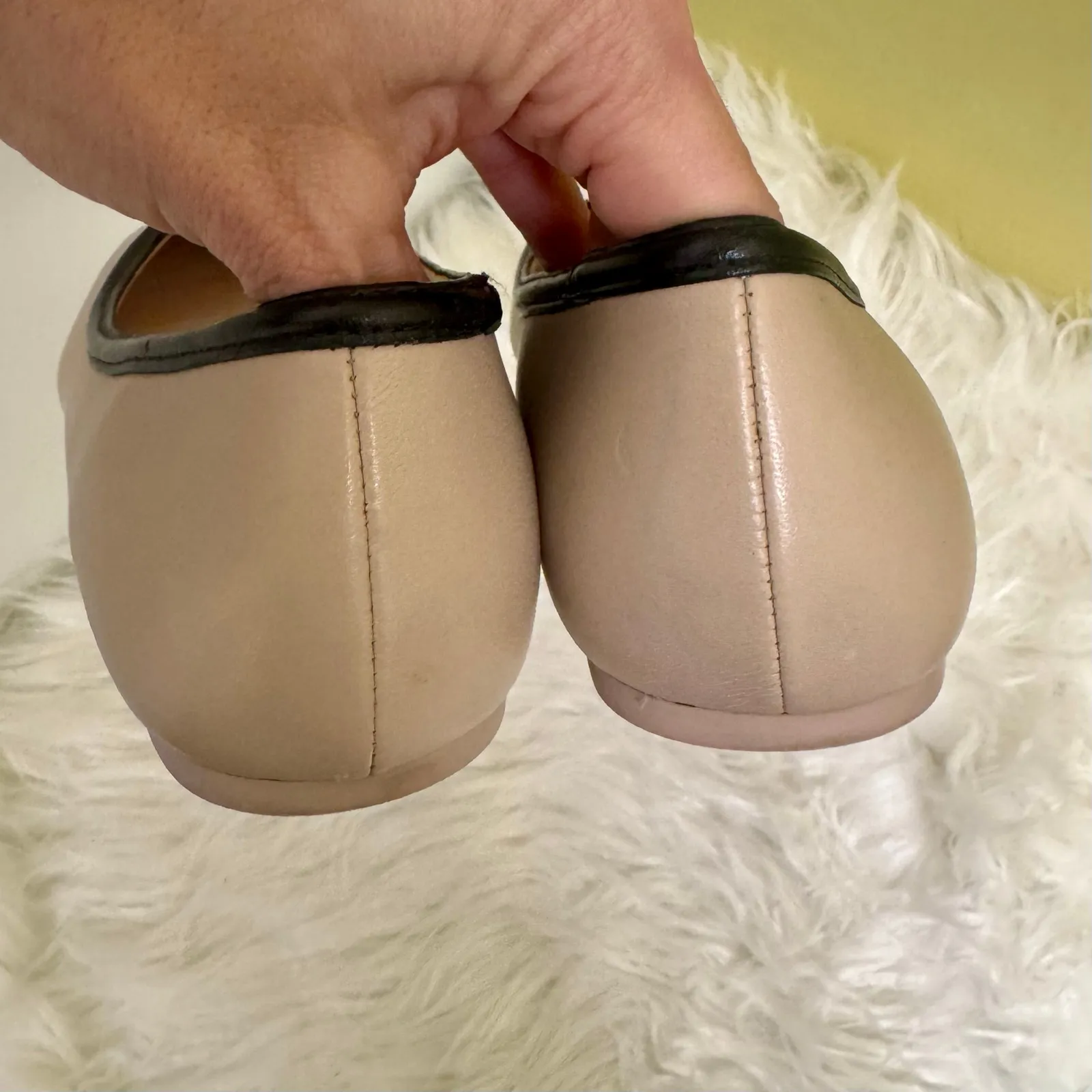 Kate Spade Kait Leather Ballet Flat Sz 6.5 Logo Quiet Luxury neutral minimalist - Image 6