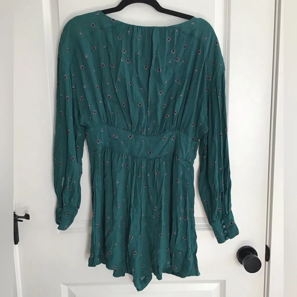 Free People Love Grows Green Romper Size M - Image 3