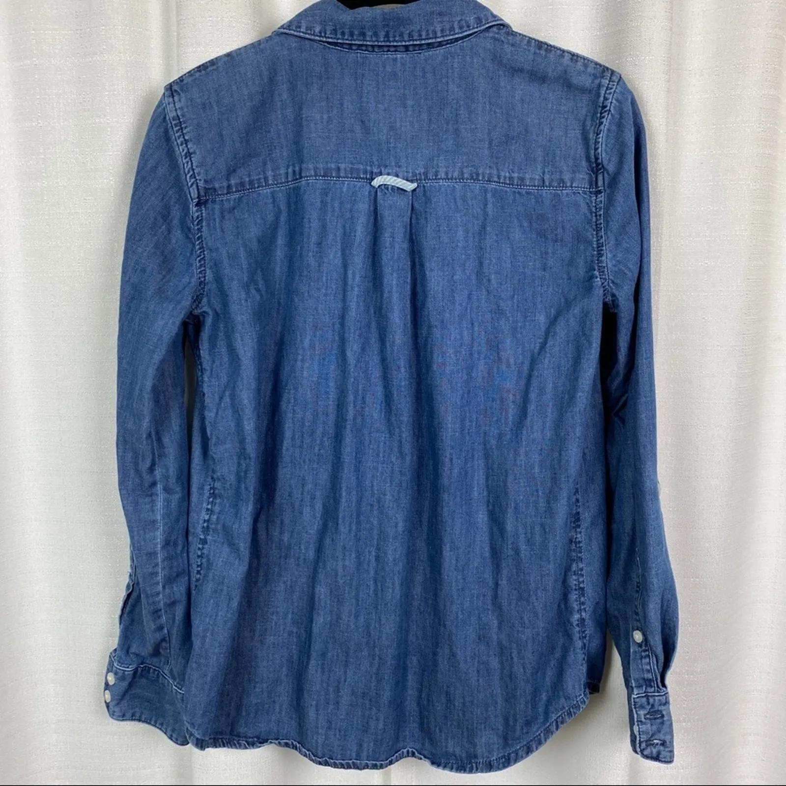 Draper James Denim Long Sleeve Button Up Shirt Sz.4 - Image 9