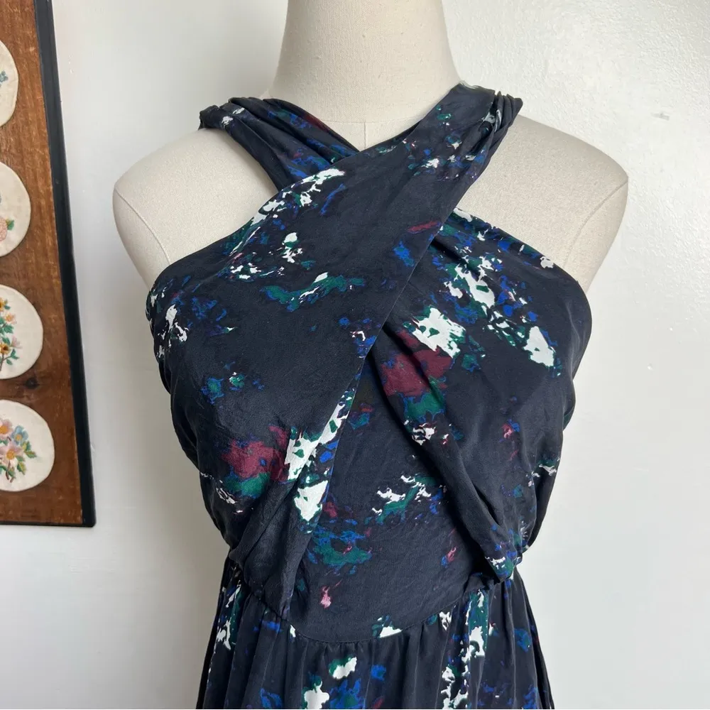 Amour Vert Ivonne Silk Crossover Abstract Print Mini Dress - Image 3