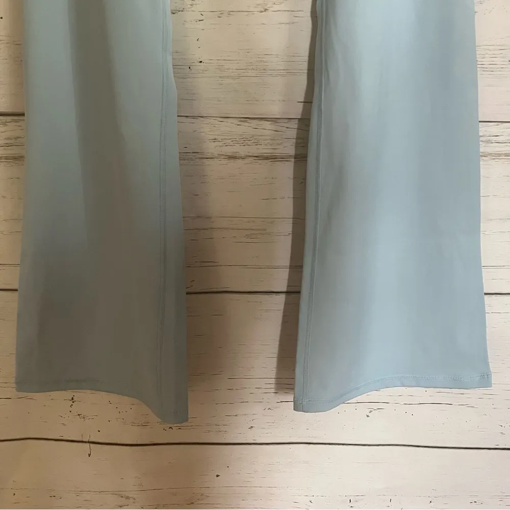 Crossover Flare Leggings Size M - Image 3