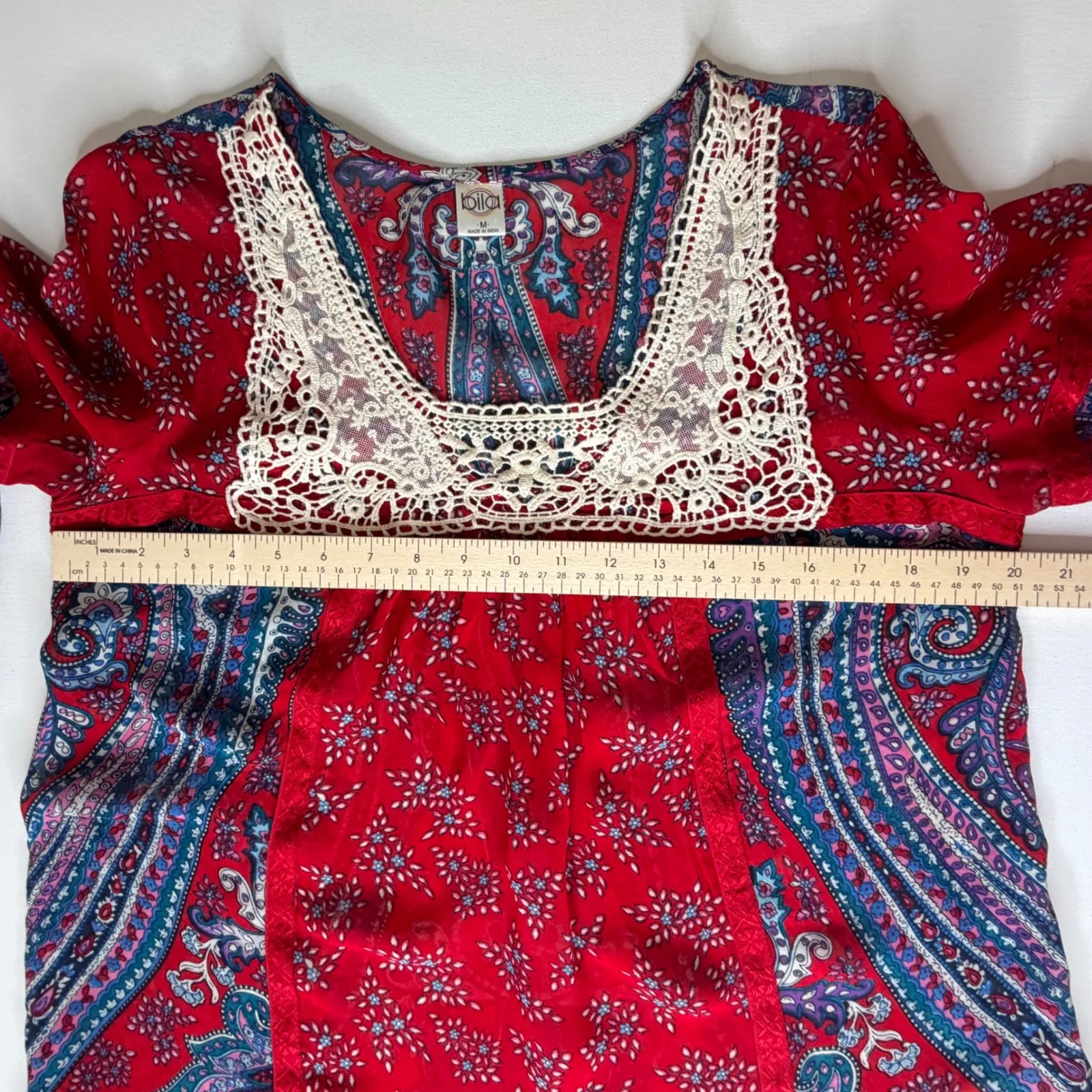 Bila Red Paisley Crochet Trim Blouse Medium Peasant Bandana Lightweight Boho - Image 10