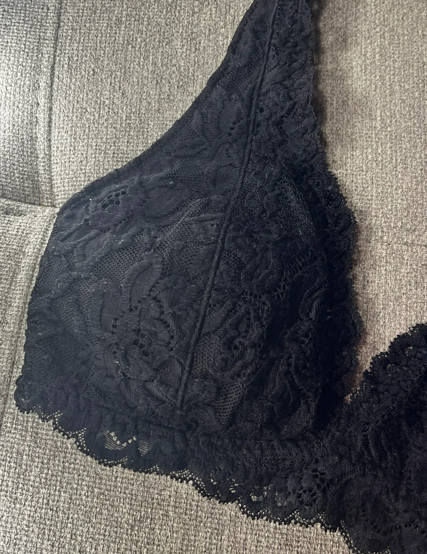 Black Lace Bralette - Image 2