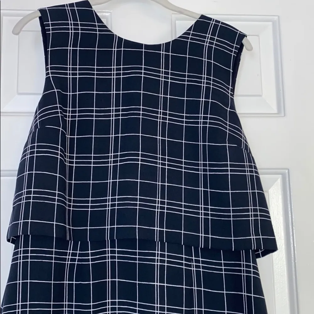 Banana Republic Navy/White Dress - Image 4