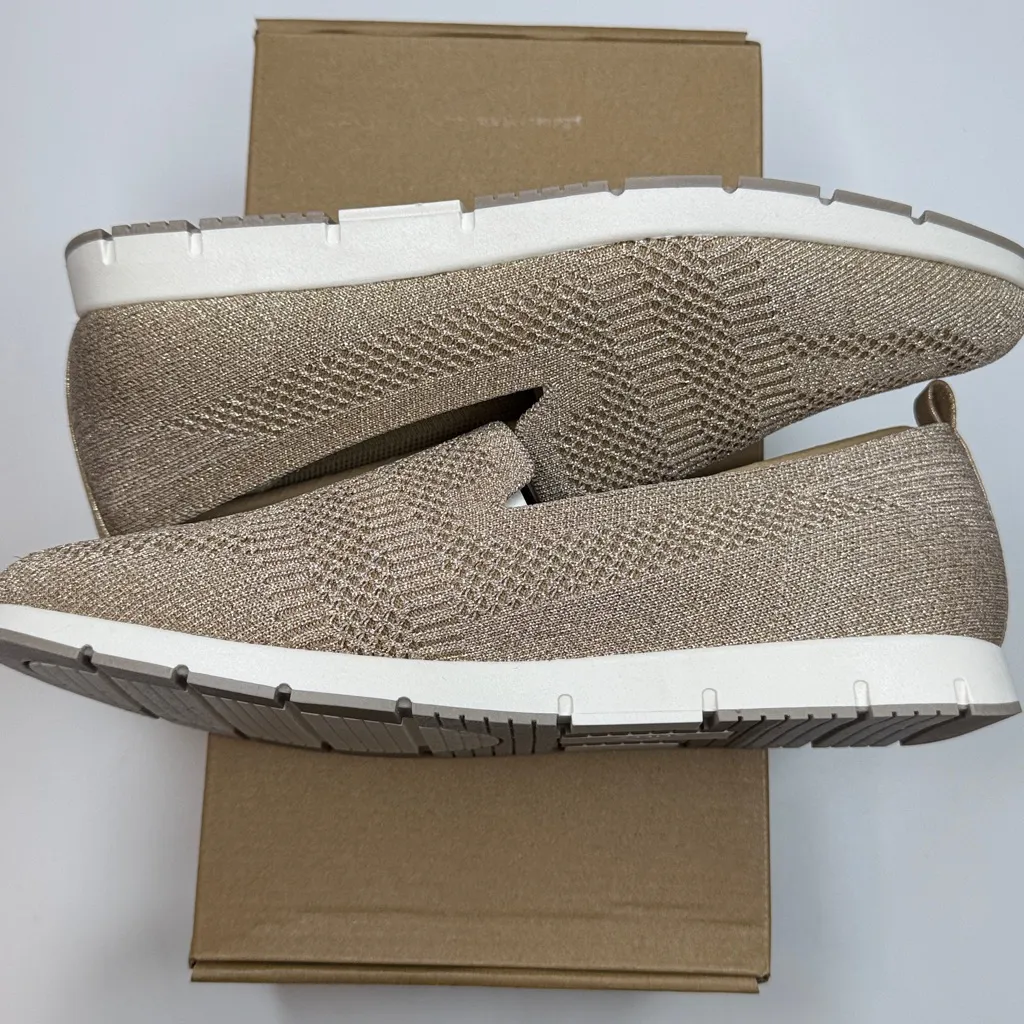 Cliffs by White Mountain Women's Garren Slip - Image 14