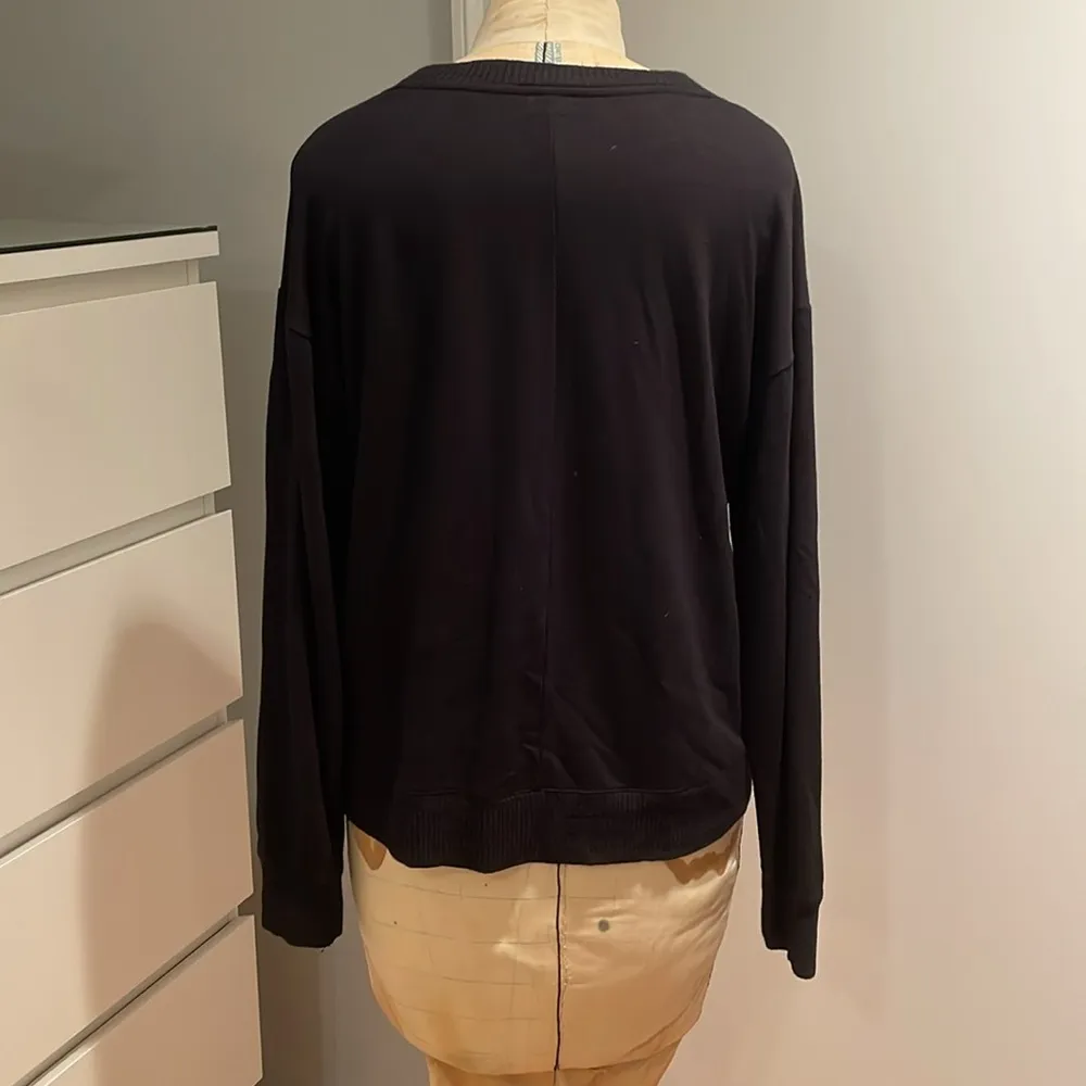 Splendid Black Sweater Size Medium - Image 2