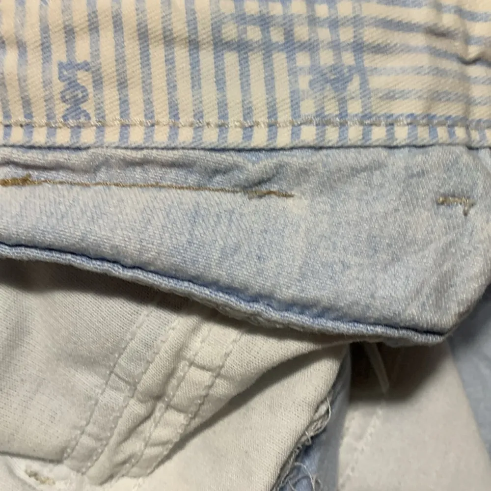 Vintage Lee Denim Shorts Size 10/M - Image 5