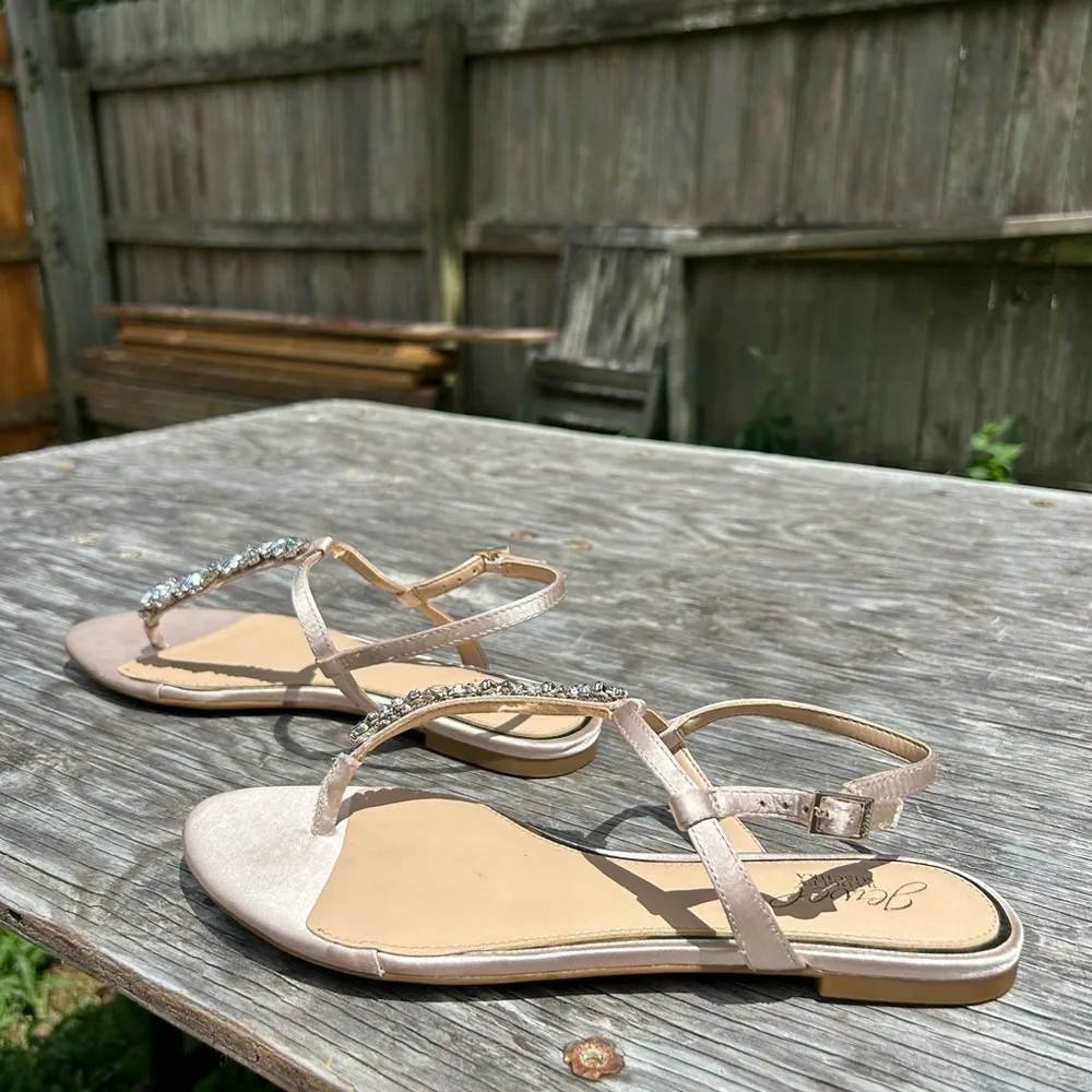 Jewel badgley mischka Dafina metallic crystal thong‎ sandal 7.5 - Image 6