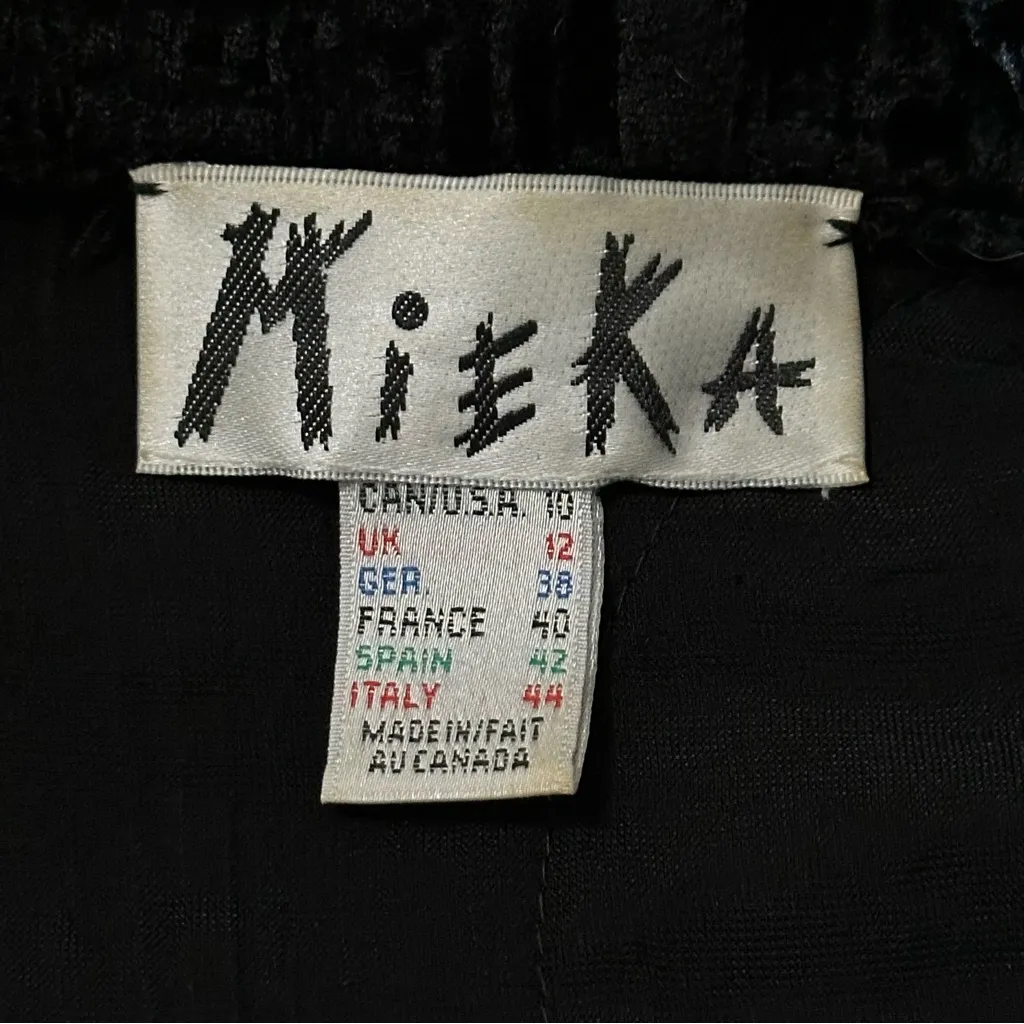 Mieka Women’s Size 10 Black Flocked Velvet Chiffon Trimmed Jacket - Image 6