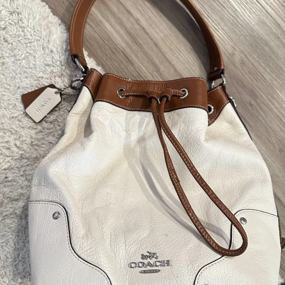 Coach Chalk & Saddle Mickie Leather Drawstring Bag - Image 5