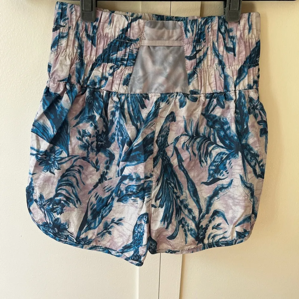 Free People FP Movement Way Home Purple Blue Women’s Tropical Shorts Size Medium - Image 3
