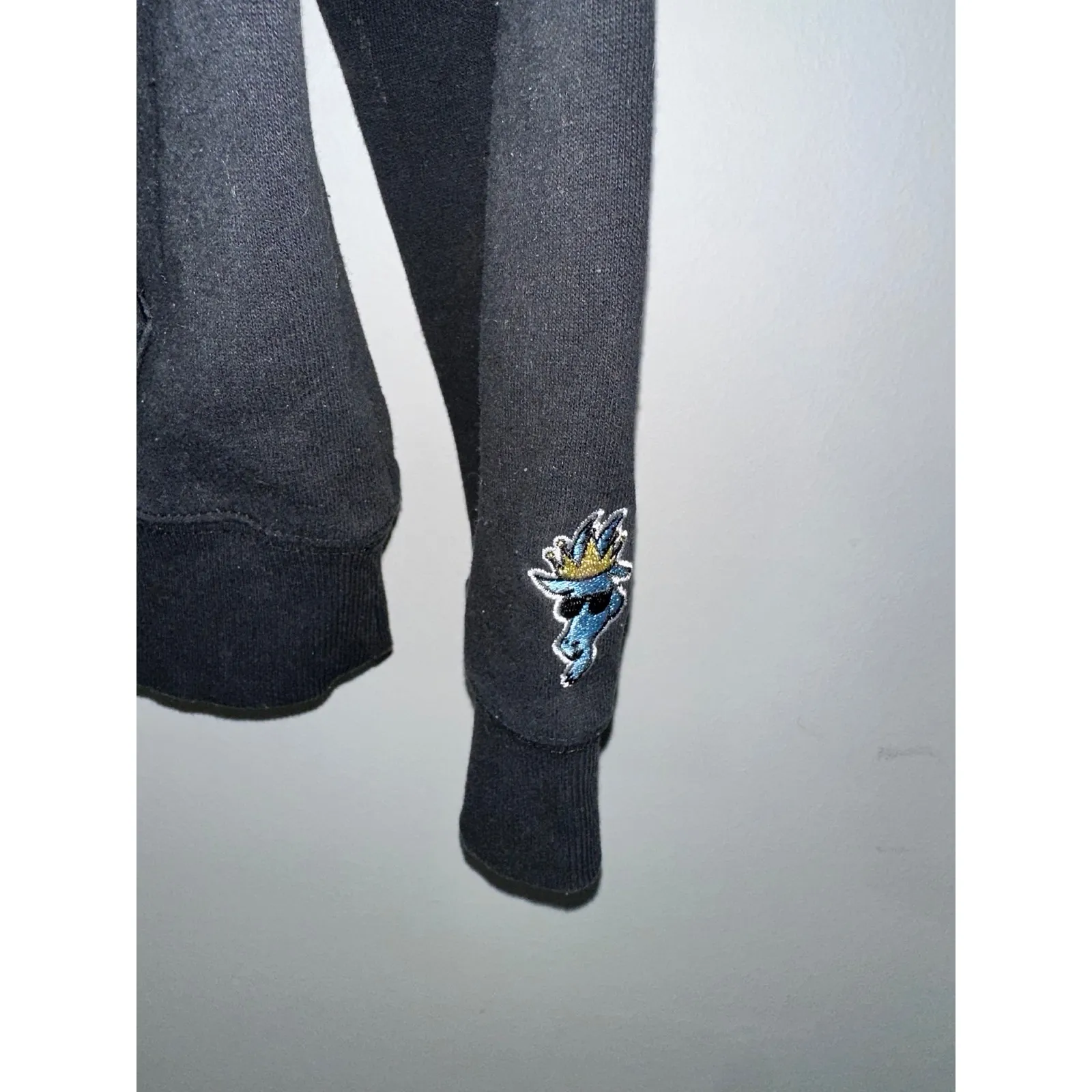 GOAT USA Men's Hoodie Sweatshirt Black Small Pullover Embroidered Goat Graphic - Image 5