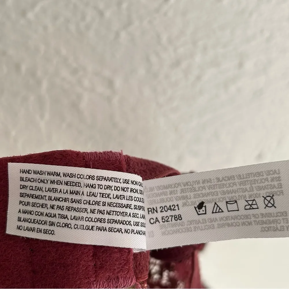 Wacoal Embrace Lace Underwire Bra Burgandy Ivory Sz 36D - Image 3