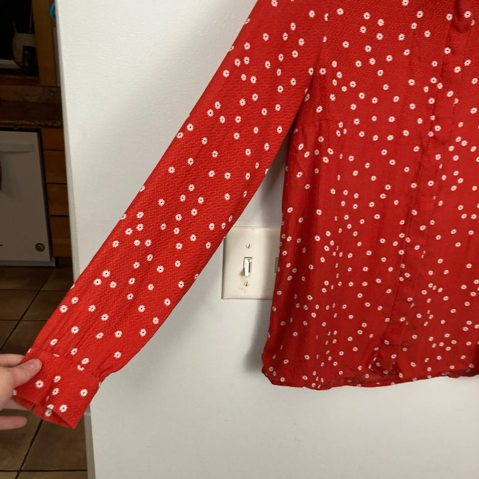 Sezane Womens 36 Red Microfloral Silk Lady Shirt Quiet Luxury Old Money Romantic - Image 5