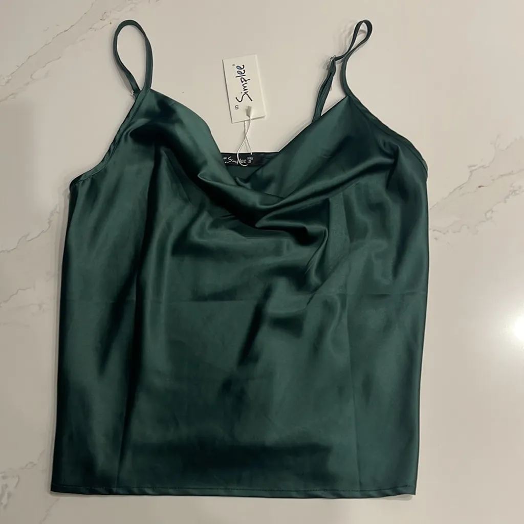 Simplee Apparel Green Cami - Image 6