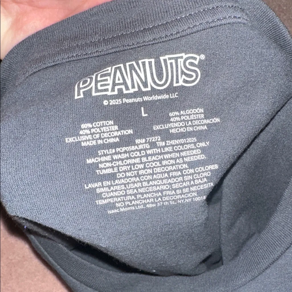 Snoopy Bow Tie Embroidered Graphic Tee Shirt Gray Size L - Image 3