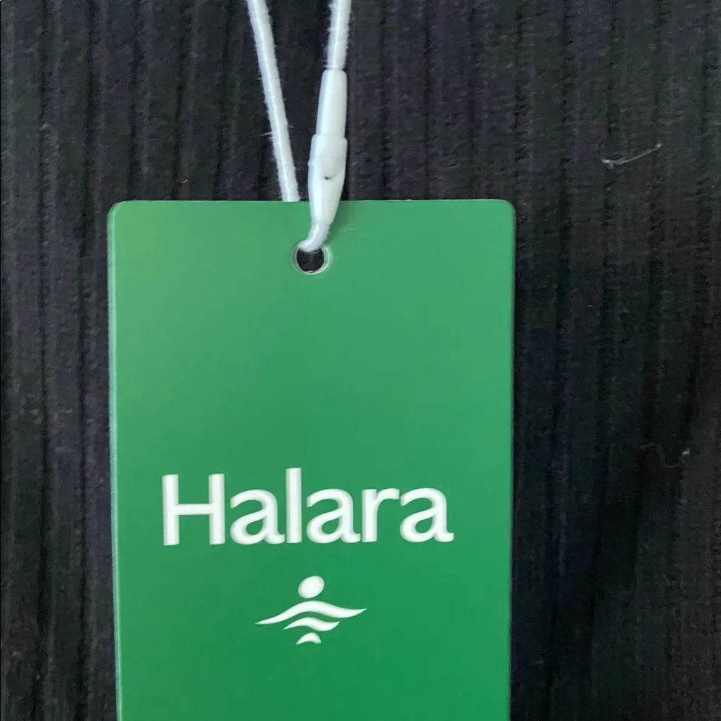 HALARA Black Flare Pants size M brand new inseam 29” waist elastic 28” - Image 3