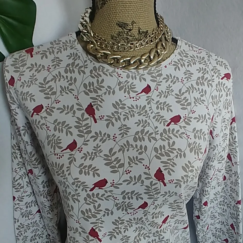 Croft & Barrow Cardinal Print Blouse Top - Image 2