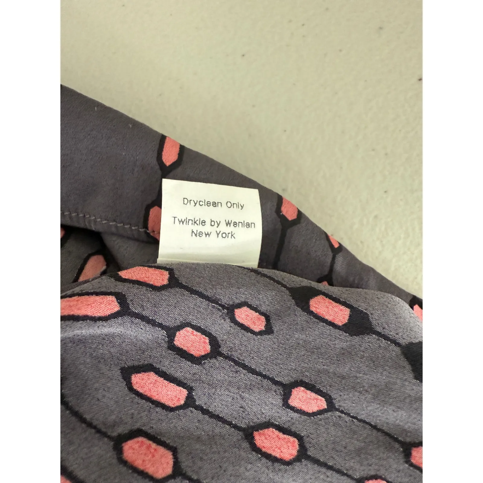 Anthropologie Twinkle Wenlan Gray Pink Silk Cowl Neck Twee Short Mini Dress S - Image 5