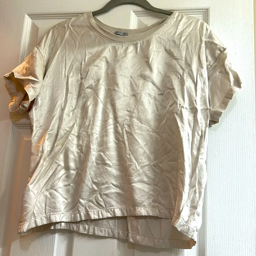 Satin Crew-Neck Tee Egg Nog - Image 3