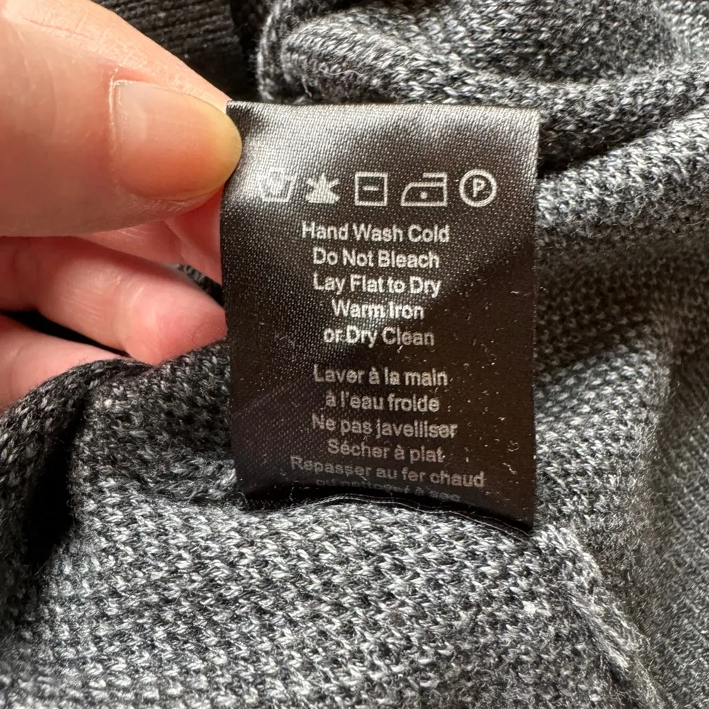 HEARTLOOM Anthropologie Natalia Grey Animal Print Crewneck Sweater - Medium - Image 13