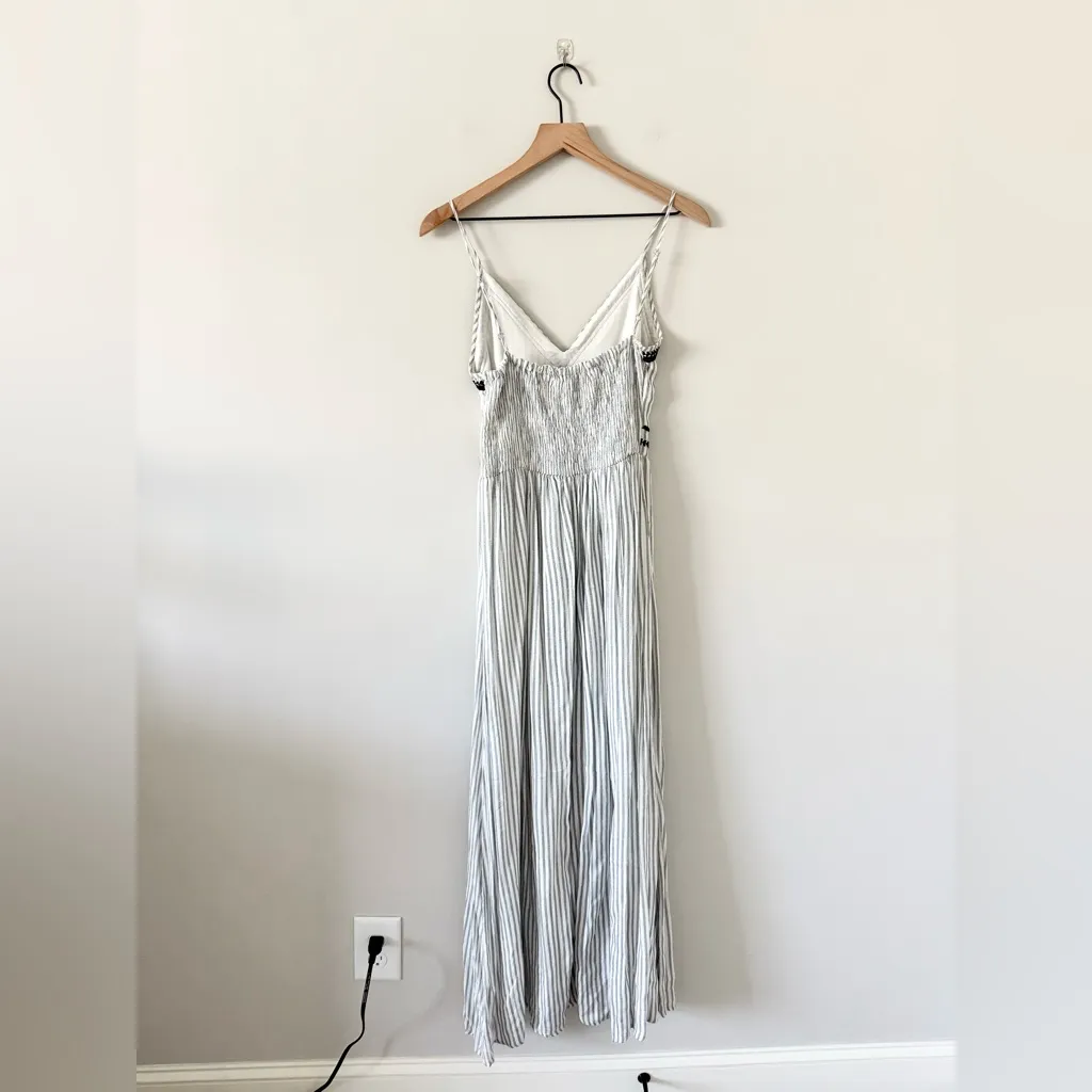Japna Maxi Dress with Embroidery Detail in Gray and White Stripe Size L - Image 6