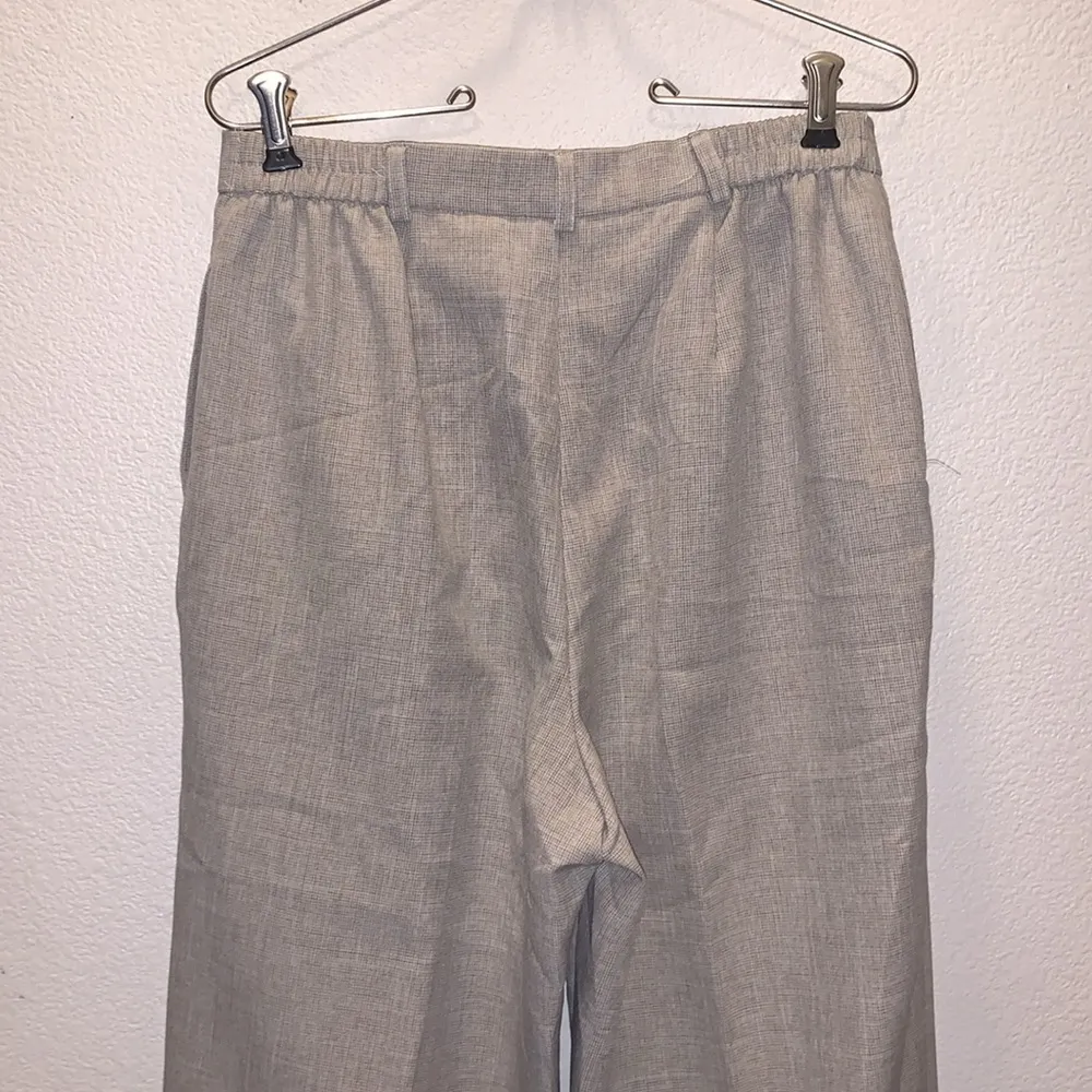 Requirements  beige pleated dress pants - Image 6