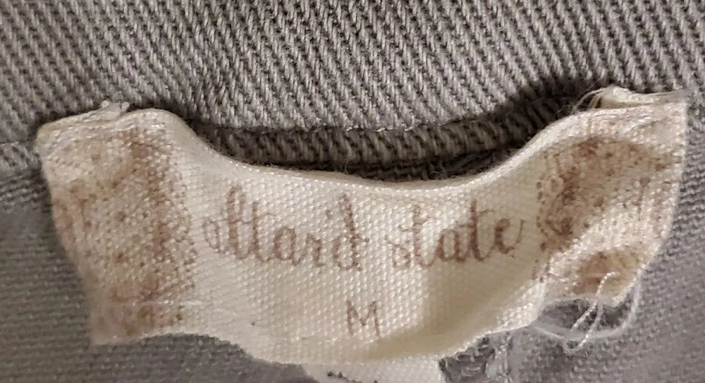 🔥SALE🔥Altar'd State Gray Button Front Landa Skirt M - Image 5