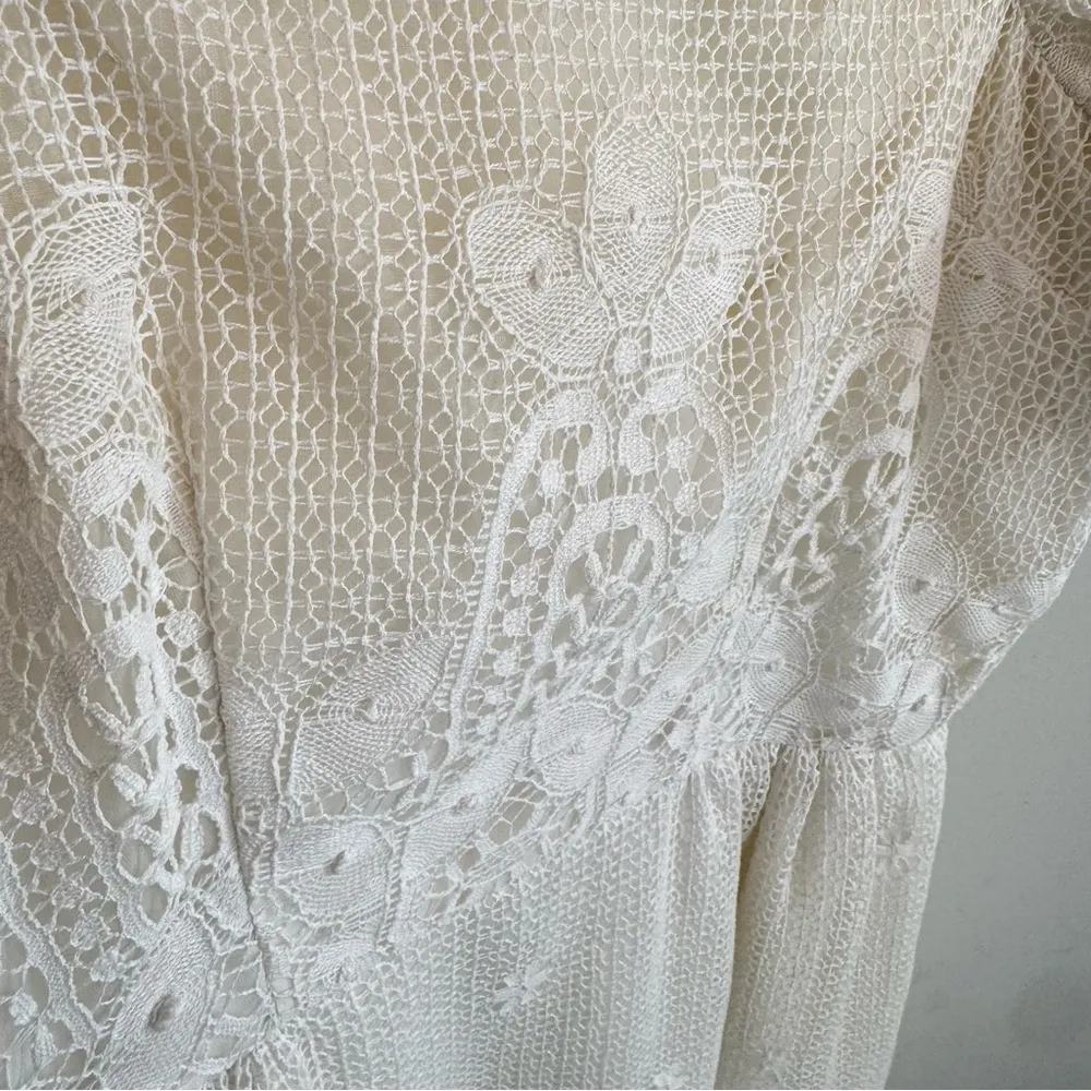 Vintage Bohemian Handmade Crochet Lace Puff Sleeve Wedding Dress XS White - Image 3