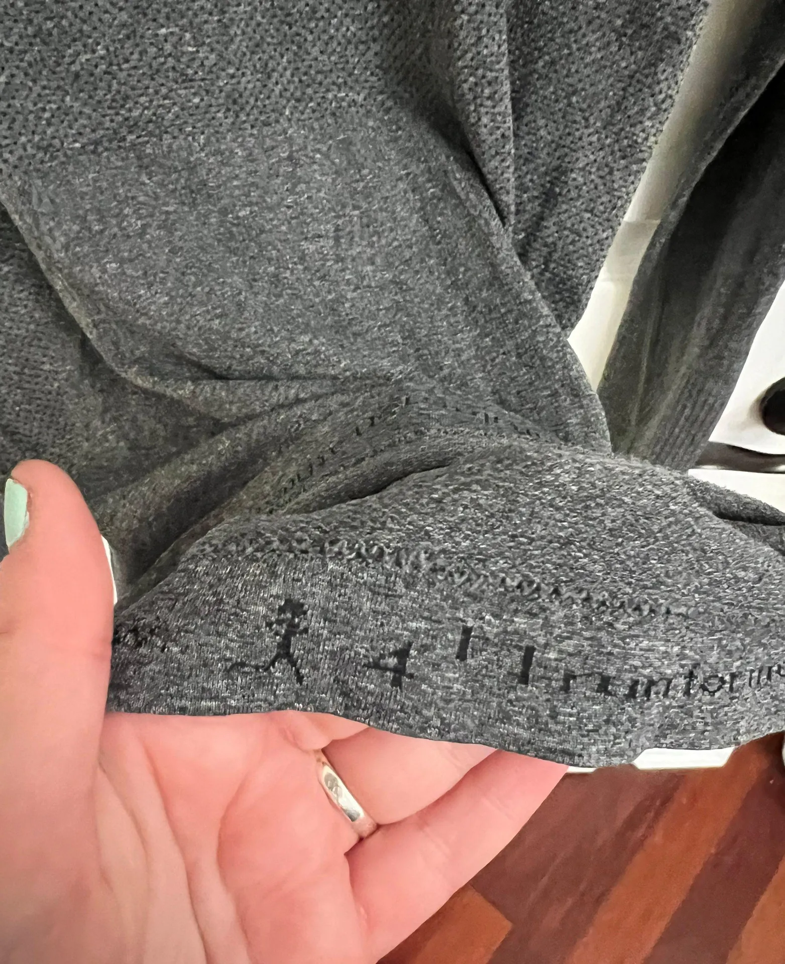 Swiftly Tech Gray Long Sleeve - Image 4