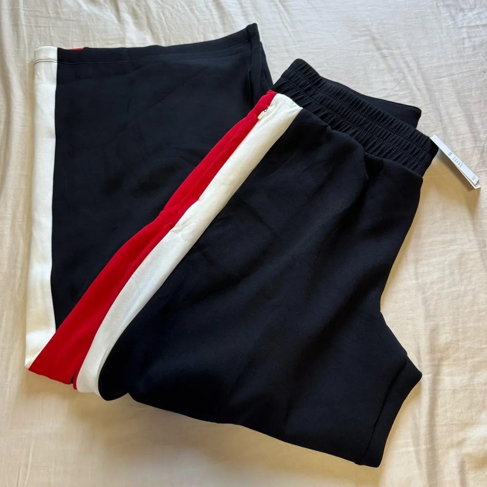 SPANX AirEssentials - Colorblock Wide Leg Track Pant - Image 5