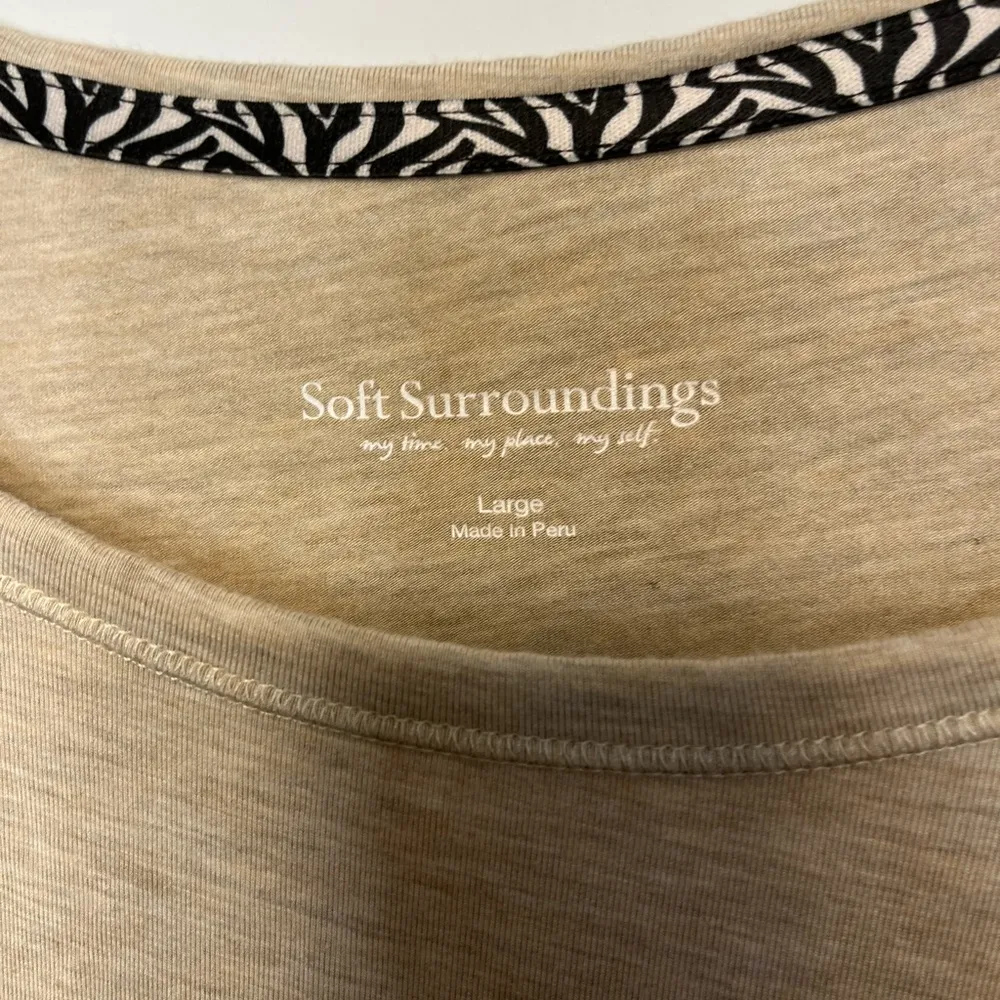 Soft Surroundings Go Lively Seamed Zip Pocket
Tee Tan Large - Image 3