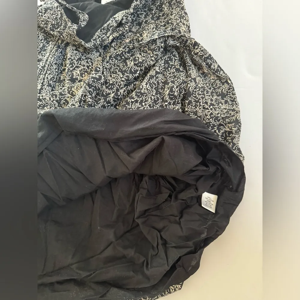 Converse  fit & flare spaghetti strap black & white dress - Image 6