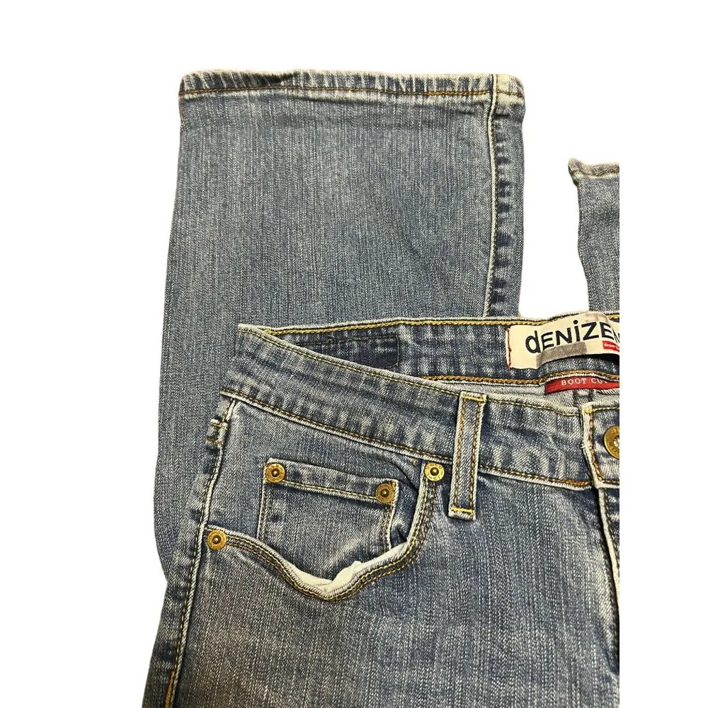 Levis Denizen Jeans Boot Cut 99% cotton 1% elastane Size 5 Blue - Image 2