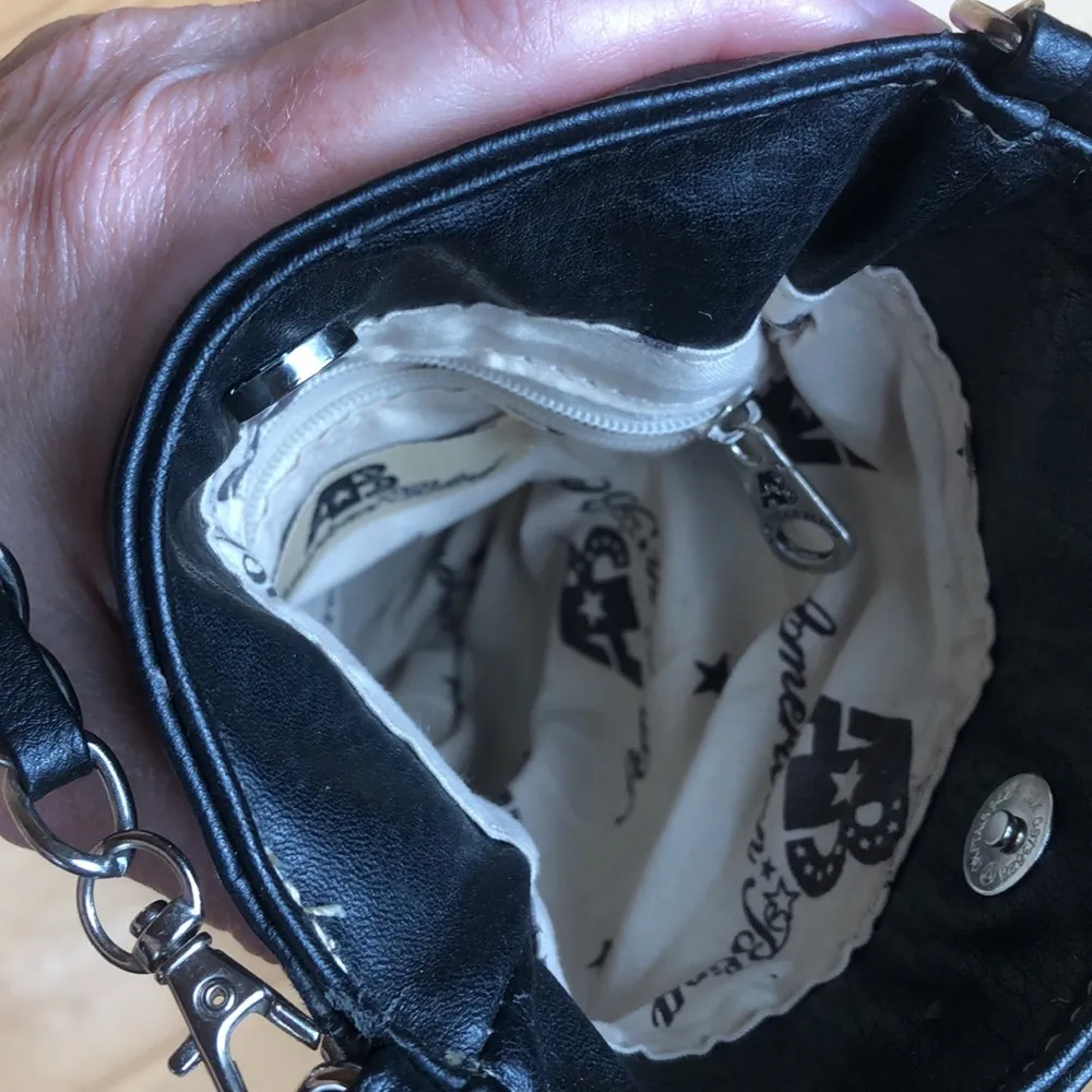 Montana West (American Bling) Turquoise/Black Leather Phone Crossbody Purse - Image 5