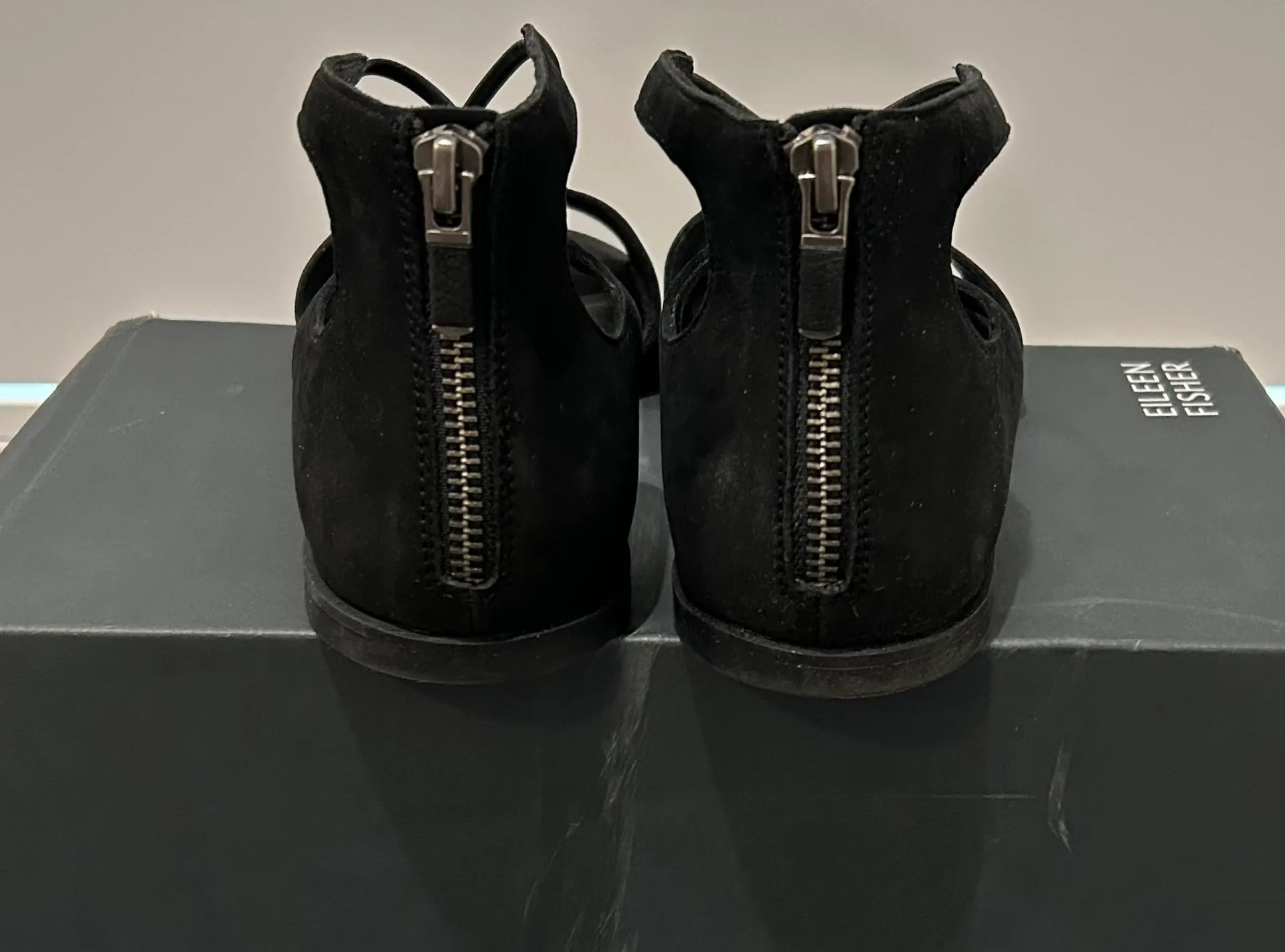 Rose Nubuck Sandals - Image 6