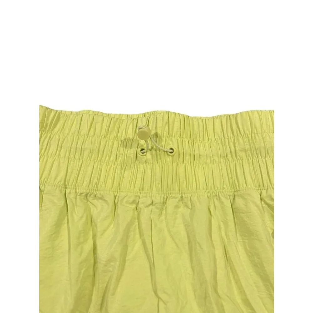 Champion Women's Shorts Woven C Patch Logo Standard Fit High Waist 2.5 inseam XL - Image 6