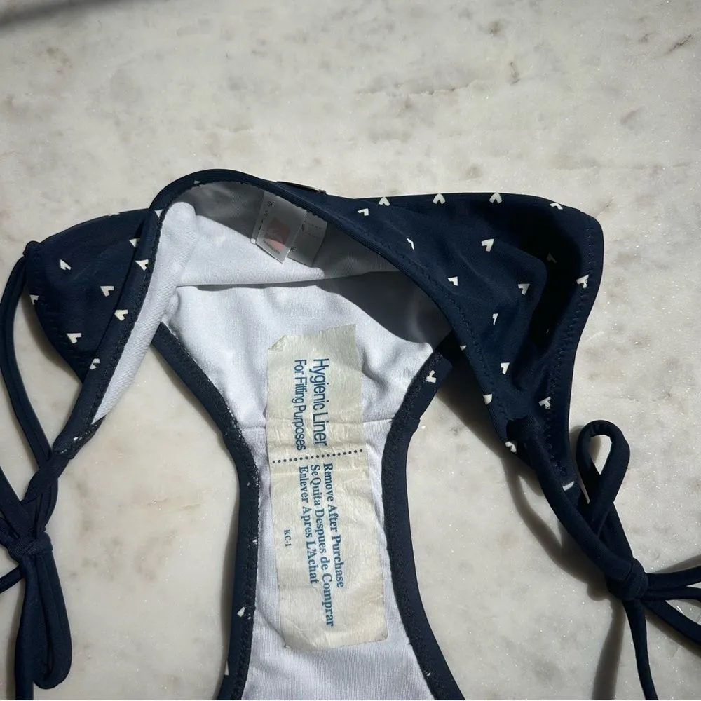 Quiksilver Women’s Tie Side Navy Bikini Bottom with White V Pattern Size M - Image 6