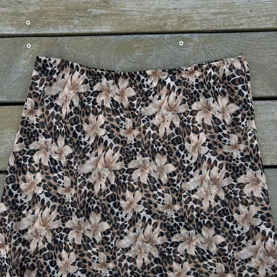 Vintage Y2K Floral Cheetah Print Notations Chiffon Midi Skirt - Image 3