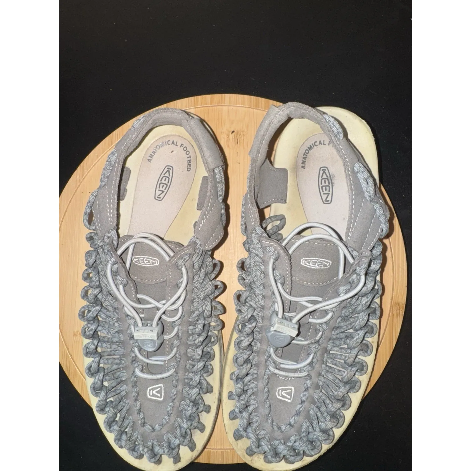 Keen Uneek Gray Women's 8 / 38.5 Cord Rope Hiking Water Sandals Shoes Outdoors - Image 4