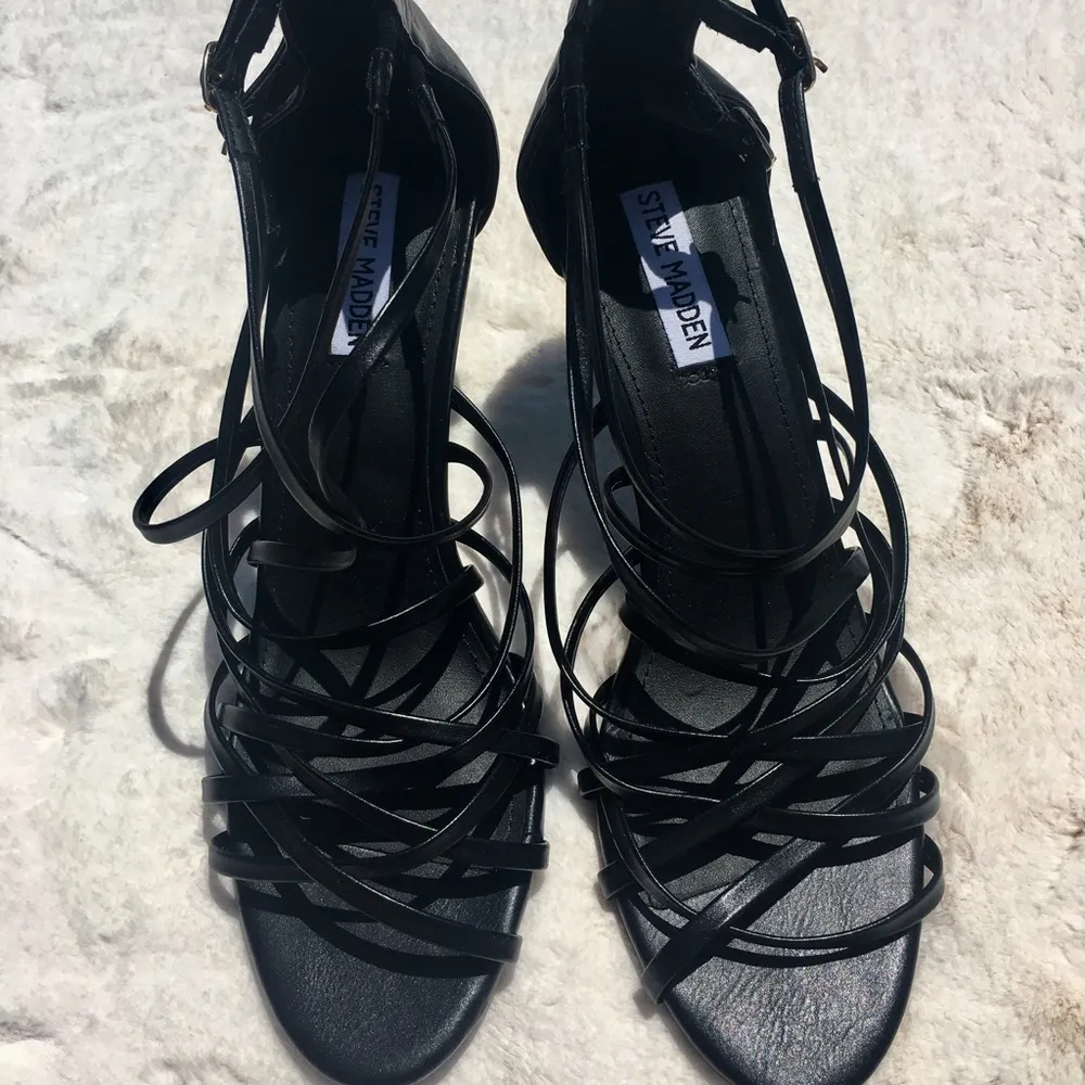 Steve Madden Fairyy strappy sandals - Image 3